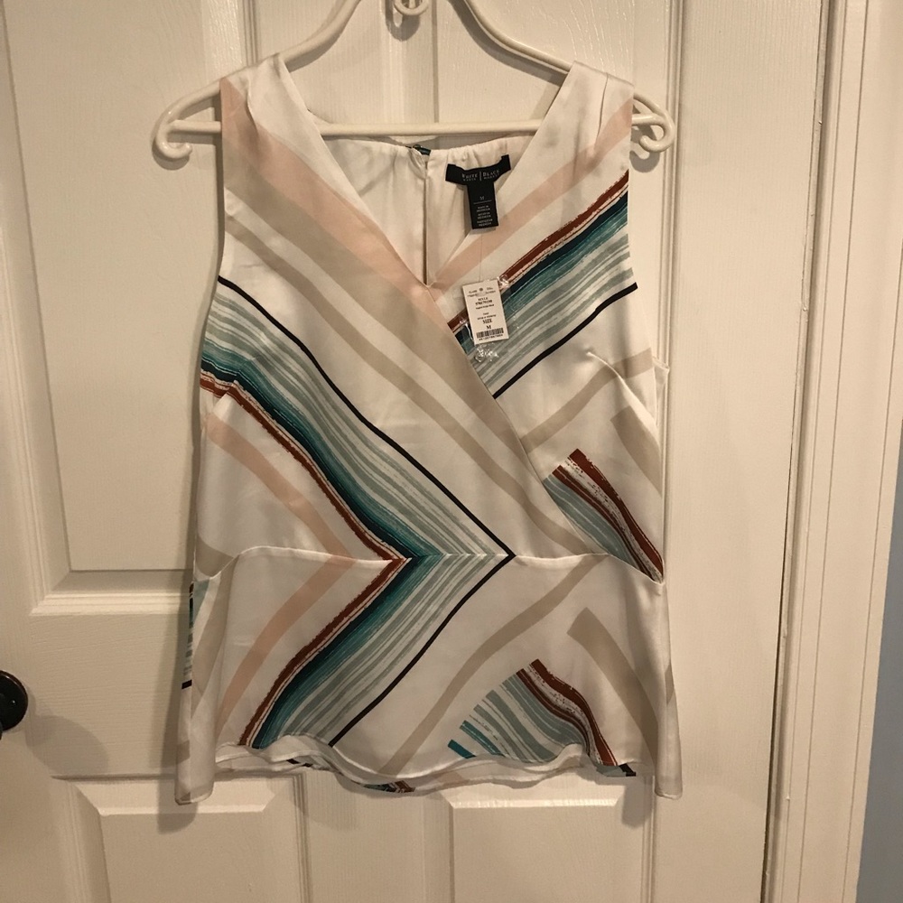 Sleeveless WHBM shirt